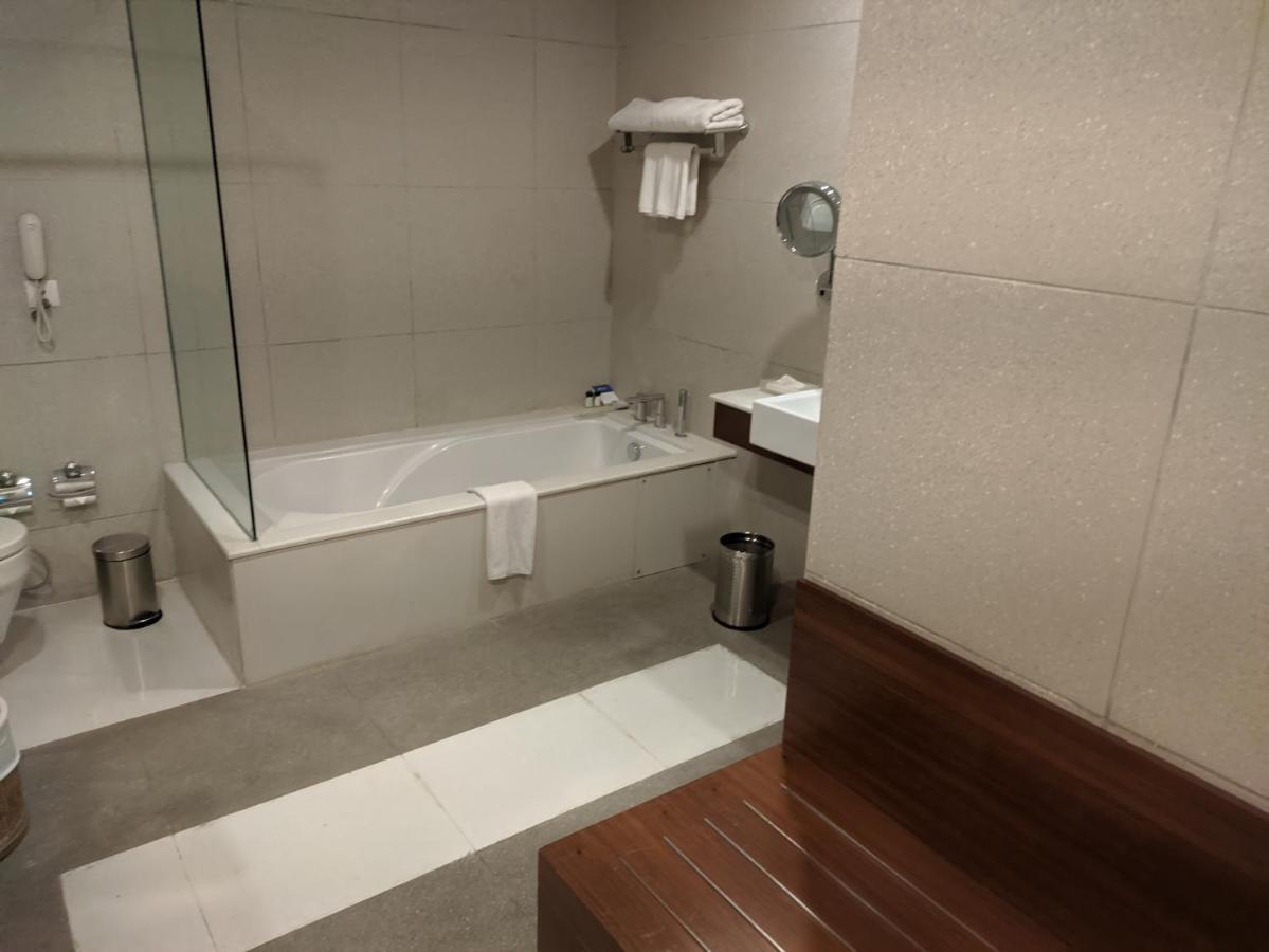 Fortune Select Global, Gurugram - Member Itc Hotels' Group Gurgáon Kültér fotó