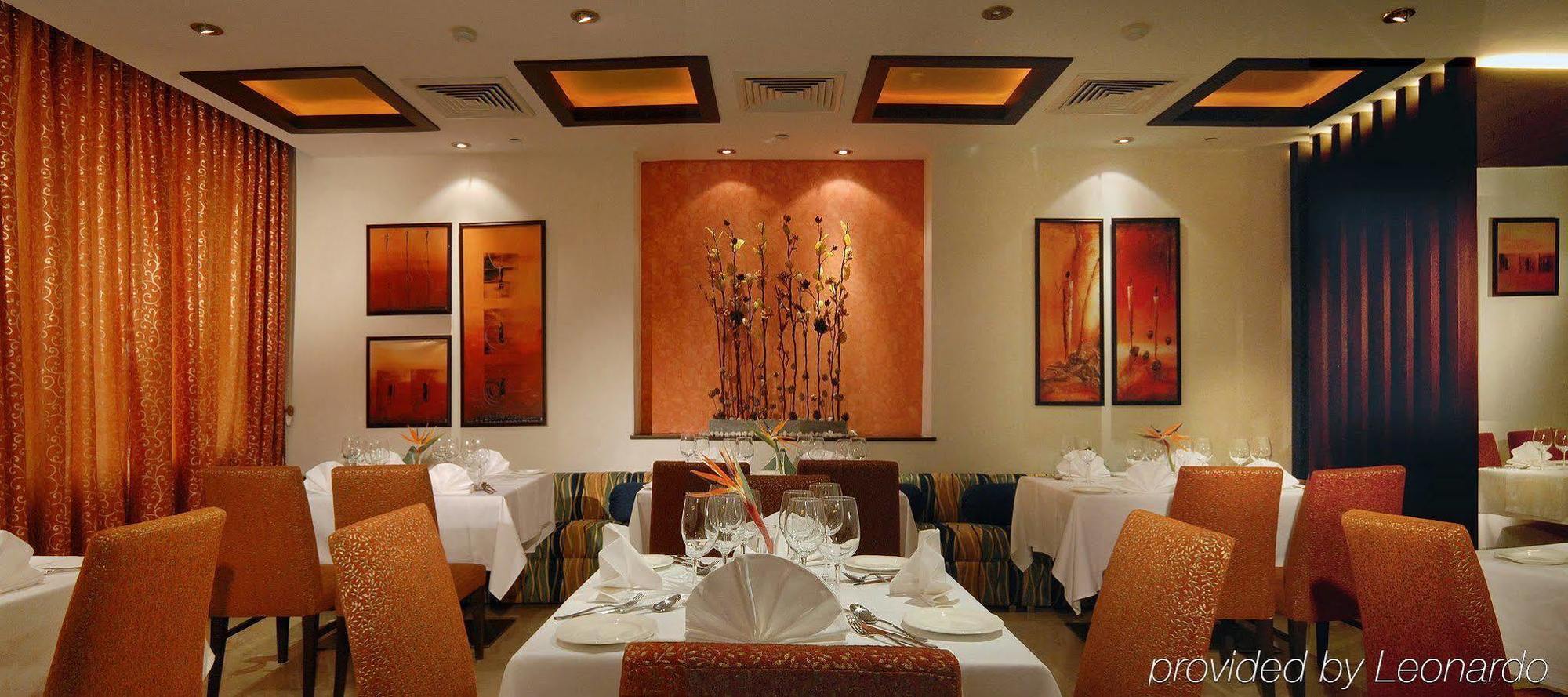 Fortune Select Global, Gurugram - Member Itc Hotels' Group Gurgáon Kültér fotó
